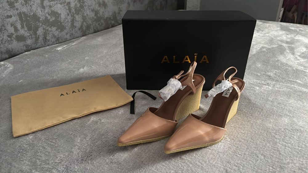Дамски обувки Alaia