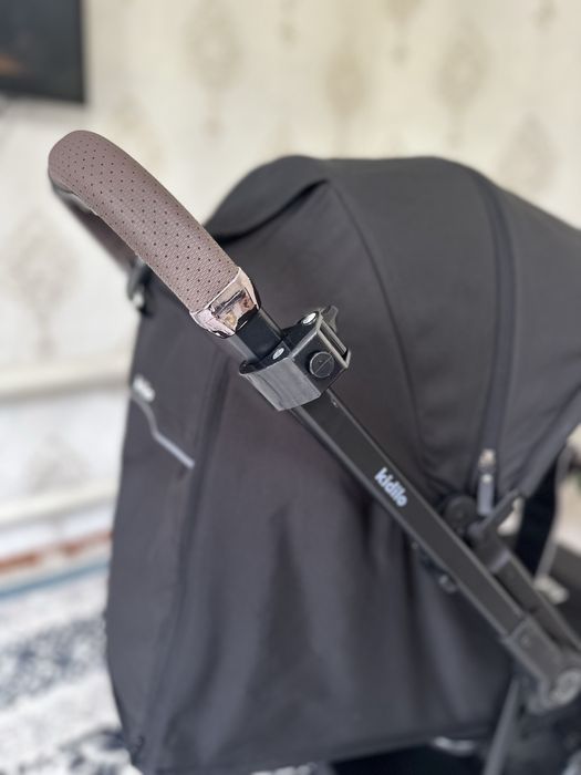 Прогулочная коляска Kidillo