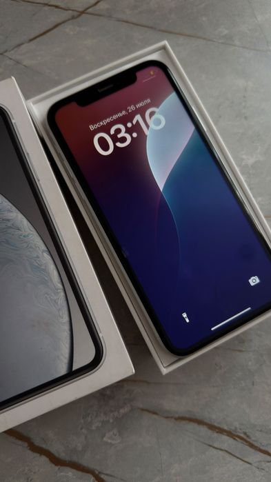 Продам Iphone XR 128gb