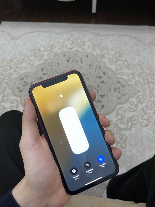 Продам айфон 11 128gb