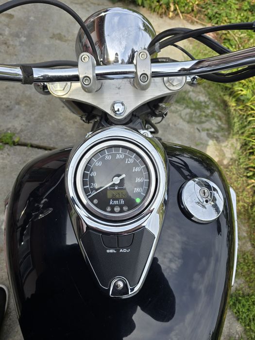 Suzuki Intruder Volusia