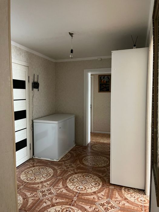 Продам 4 комнатную квартиру