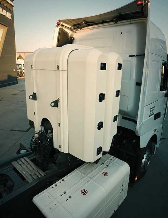 Фура тягач Хово т9 Fura tyagach Howo t9