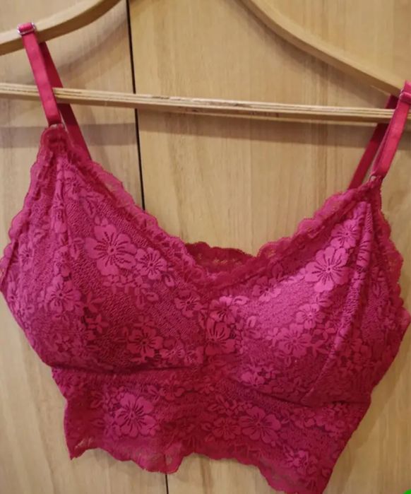 Ново#! Дантелено бюстие, винено червено