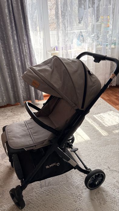 Коляска с перекидной ручкой