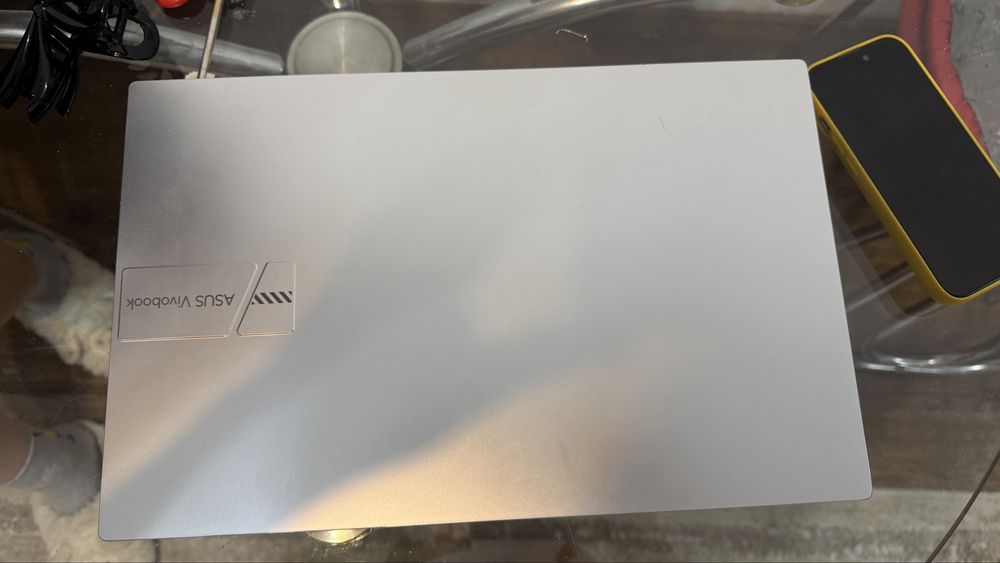 Asus vivobook 15 x1505Za