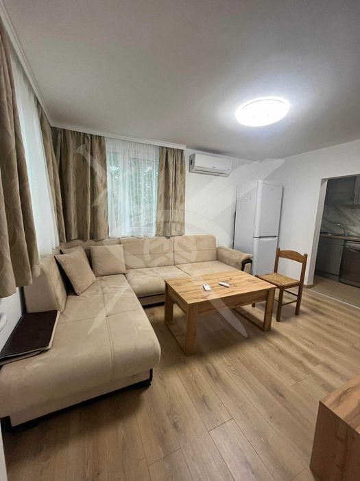 Дава се под наем Етаж от къща в Варна, Колхозен пазар - 65 кв.м за 500 € - Снимка #1