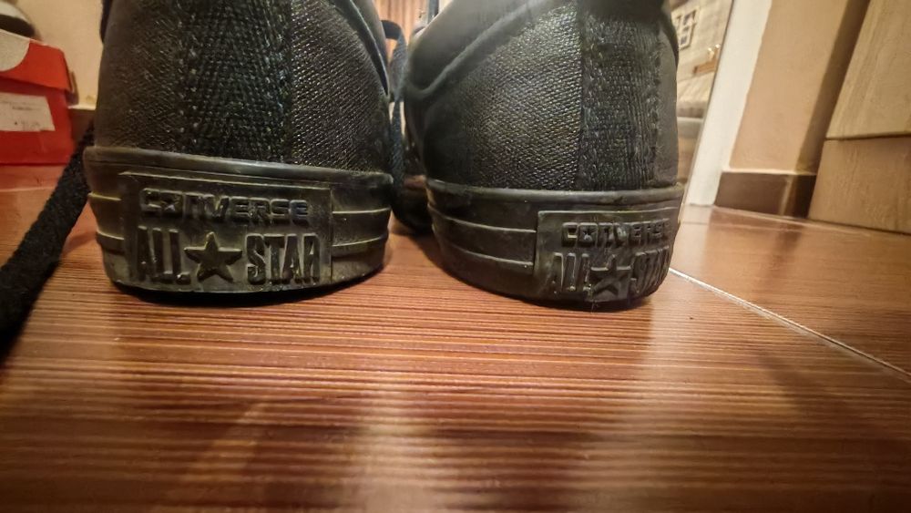 Converse all stars