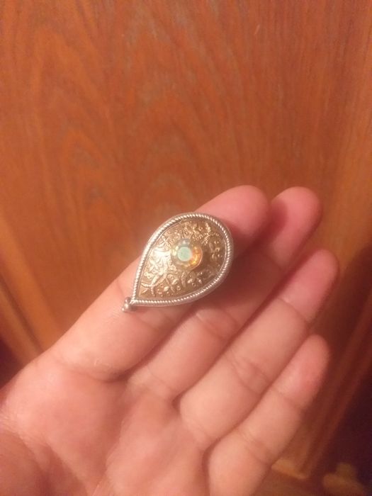 Таза күміс жүзік сатылады