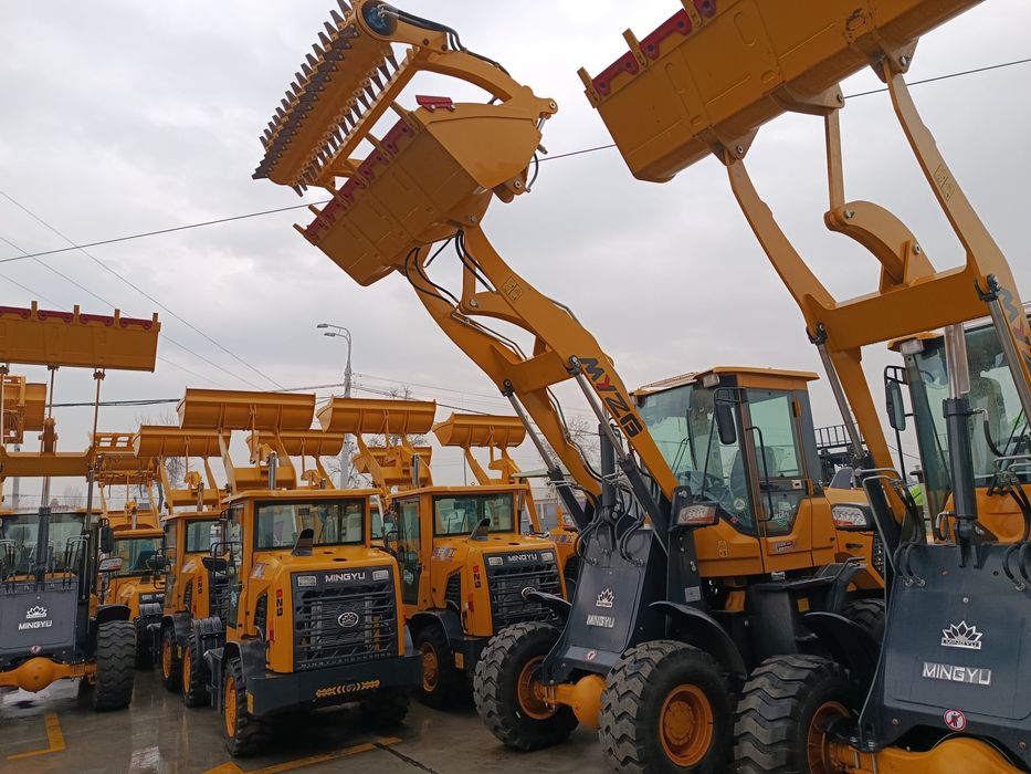 Фронтальная погрузчик