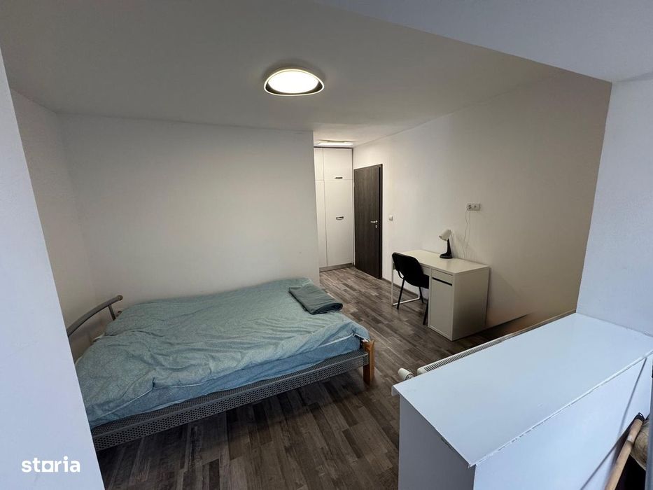Apartament cu 4 camere garaj