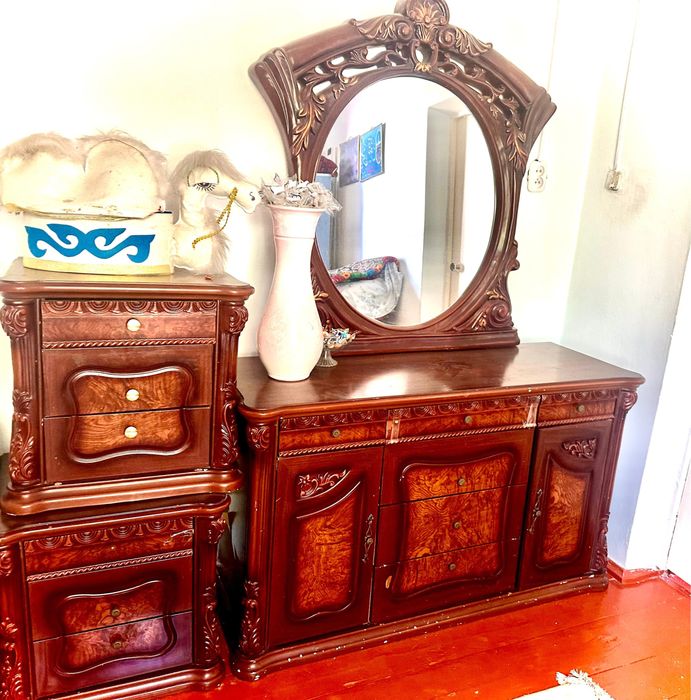 Мебель гарнитура спальная