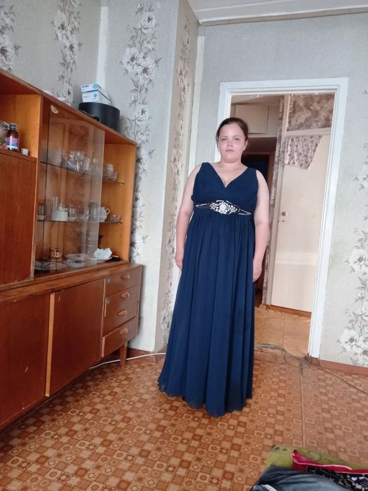 Платье продается