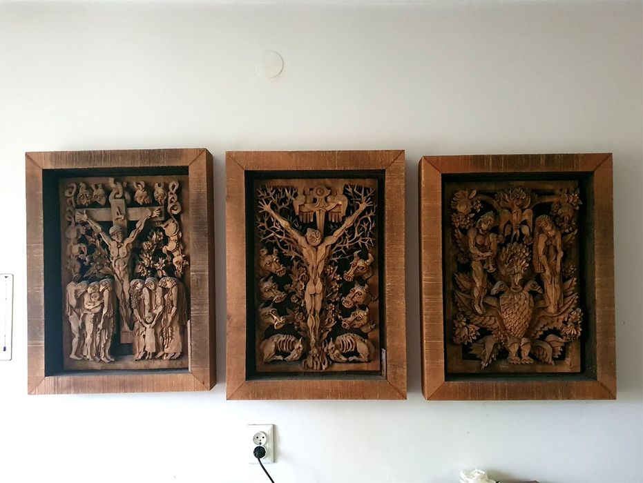 Скулптура дърворезба 1982г. "Време разделно (I)" проф. Антон Дончев