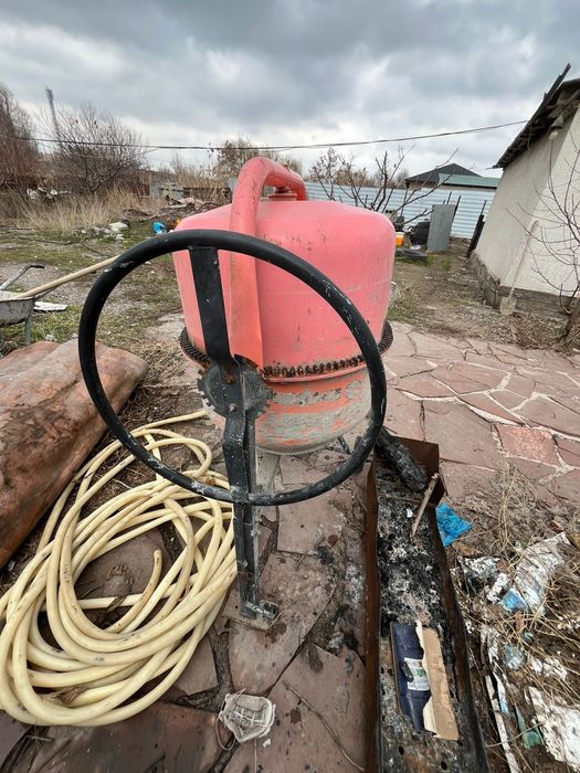 Бетонамешалка бу