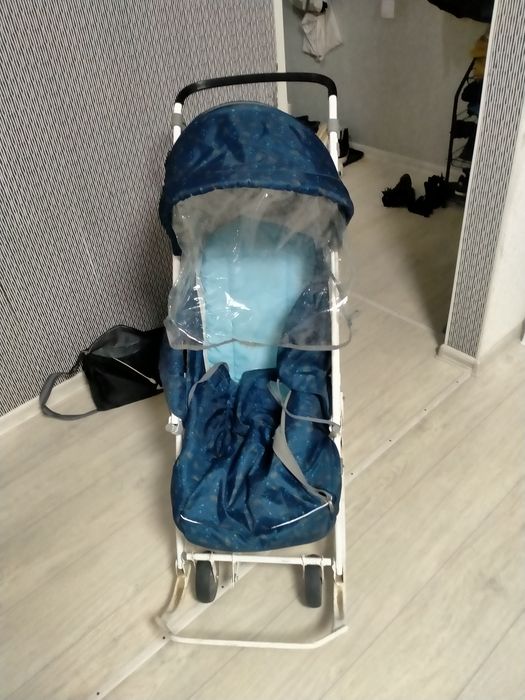 Продам санки-коляску б/у