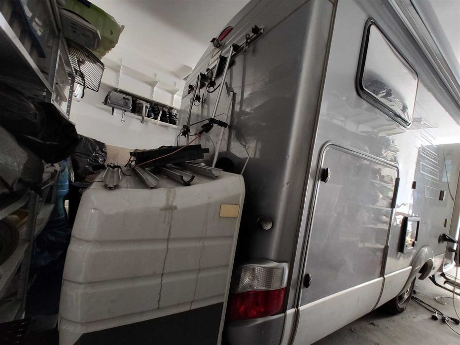 Кемпер HYMER B614 SL Lang 2009 - интегриран клас А
