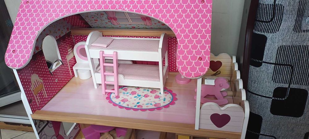 Căsuța păpuși pentru copii