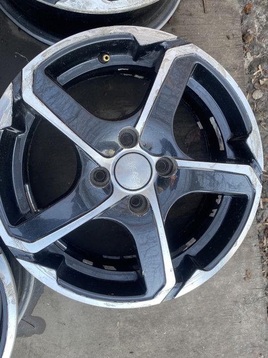 Диски стояли на акценте