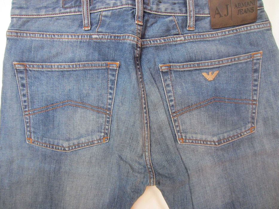 Blugi Armani W34 L34,Talie=82cm,Lung=104cm,drepti, stare f.buna