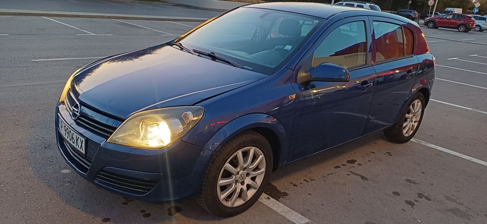 Продава се Опел астра Opel astra H