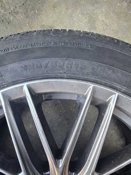 Продам диски с летними шинами