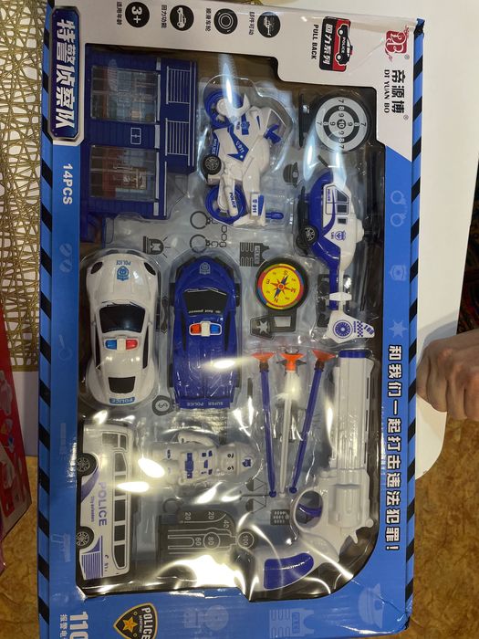 Продам новые наборы игрушек от 3 лет