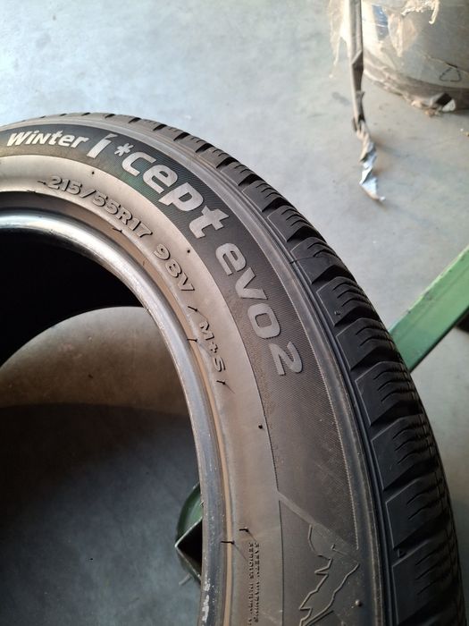 4 Anvelope m+s 215 55 r17 Hankook