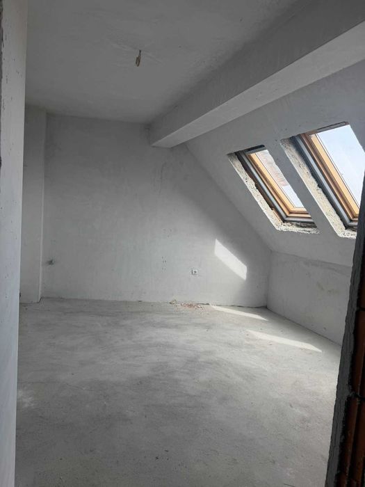 Продава се Тристаен апартамент в Плевен, Широк център - 110 кв.м за 696 €/кв.м - Снимка #7