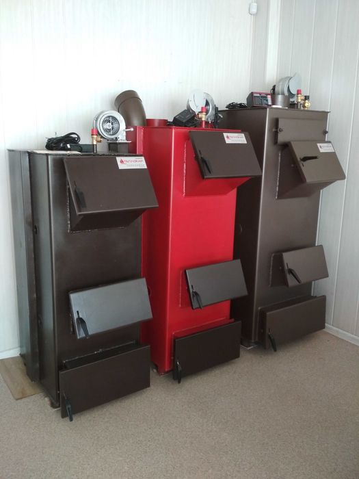 Котлы длительного горения. Котел твердотопливный. Котел отопления.