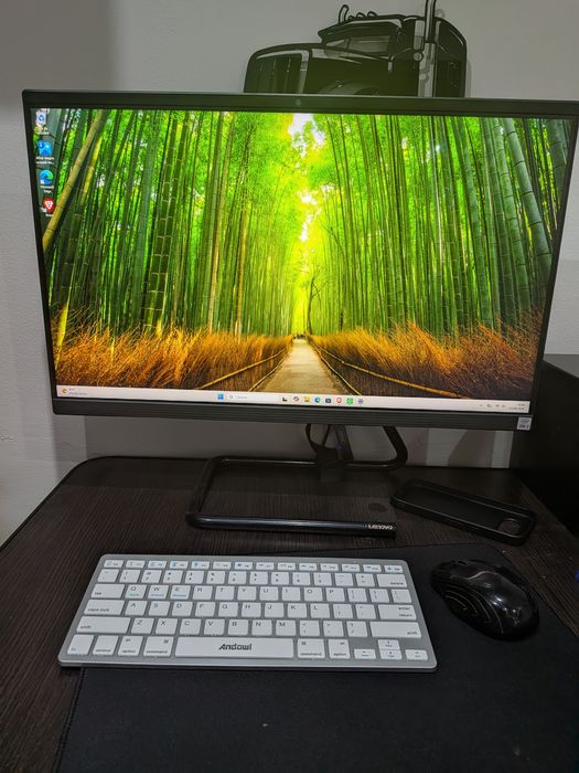 PC All-in-One Lenovo IdeaCentre AIO 3 | i3 10th gen, 8gb ram, 256gb SSD | Impecabil