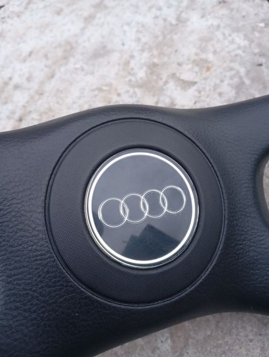 Волан Audi 80 B4