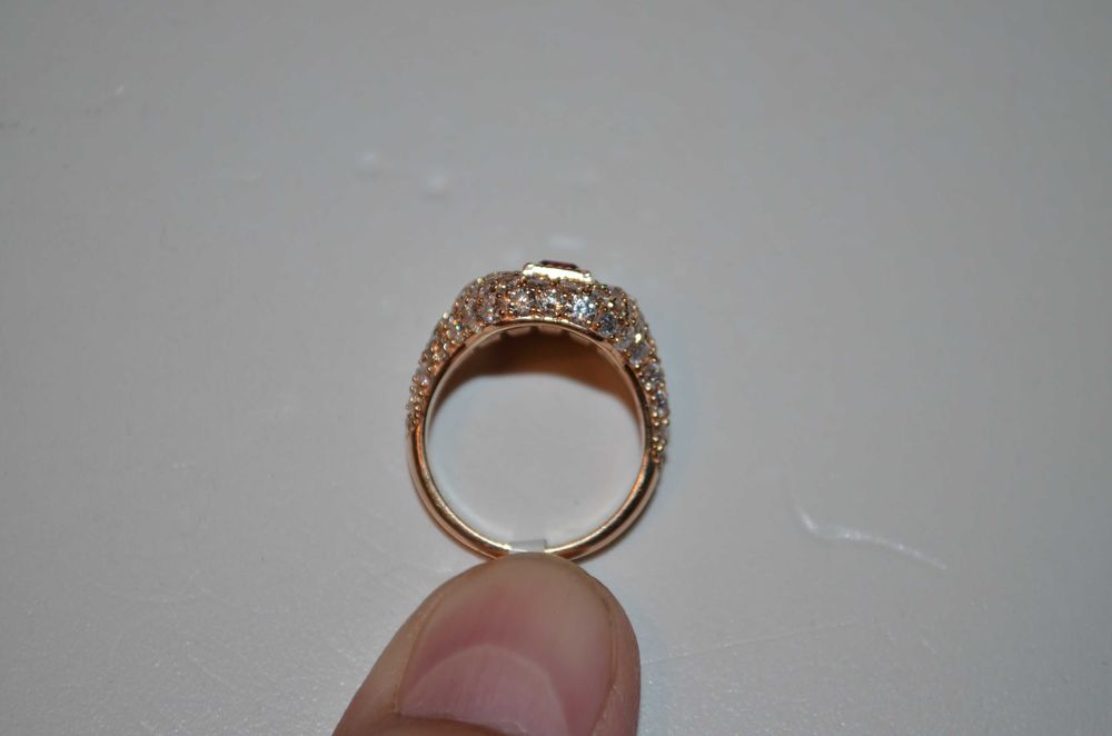 INEL AUR ROZE 18K + Diamante =3.15ct + Rubin =0.60ct -De firma -14100e