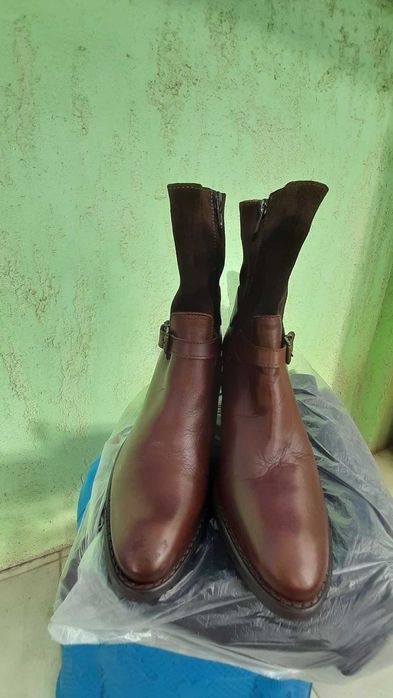 Дамски боти от естествена кожа