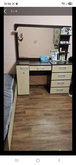 Спальный гарнитур