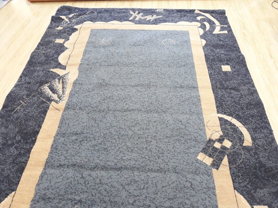 Продам ковры шерстяные  и синтетика.