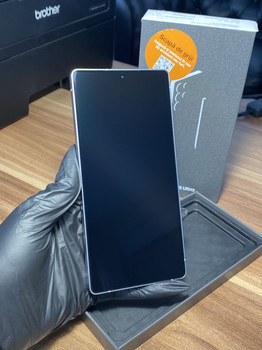 Samsung Galaxy s25 ultra • 512 GB • Titanium Silverblue