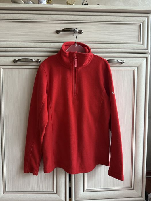 Lot fete 10 ani , vesta ,tricou , fleece