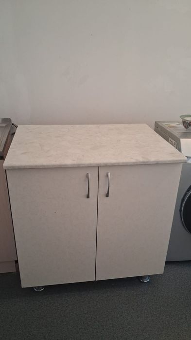 Кухонная шкаф продам