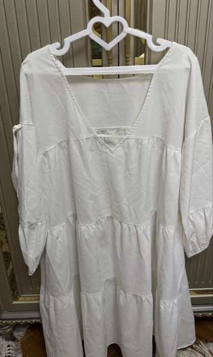 Новое белое платье