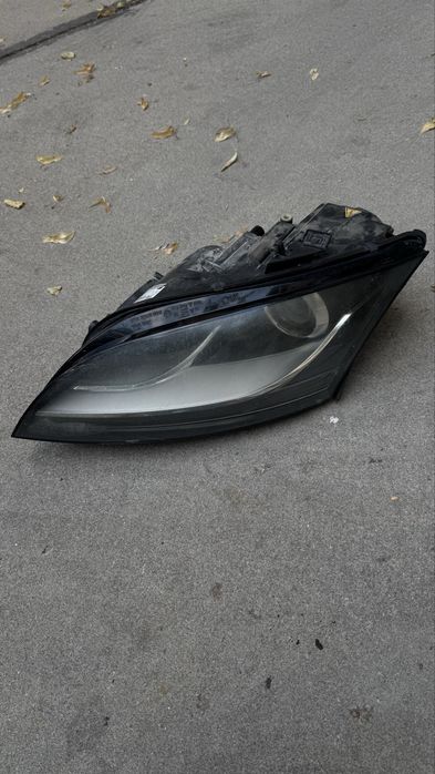 Ляв фар биксенон Audi TT 8j