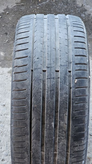 1 бр 225 40 18 лятна гума pireli p7