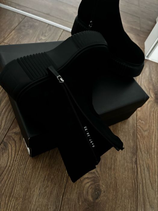 Ghete dama Anna Cori