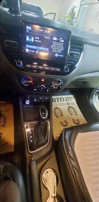 Продаю Hyundai Accent