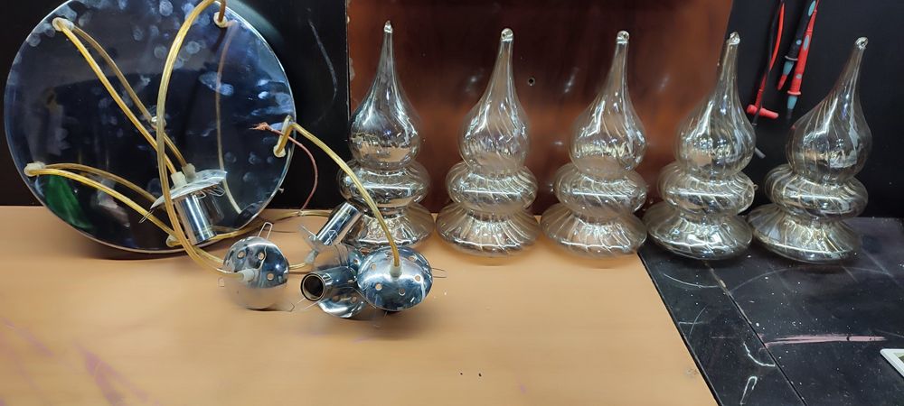 Продам люстру бу