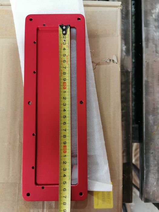 Вставка пластина для настольной дисковой пилы