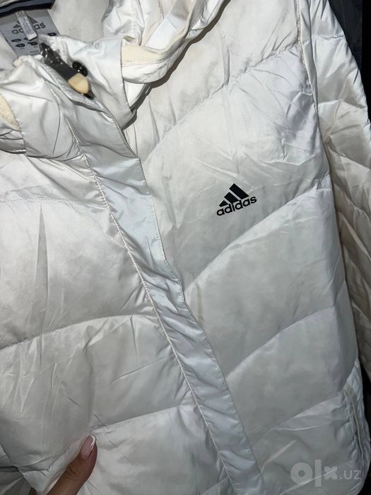 Женская куртка пуховик невесомка Adidas, М/Л, пух, секонд хэнд