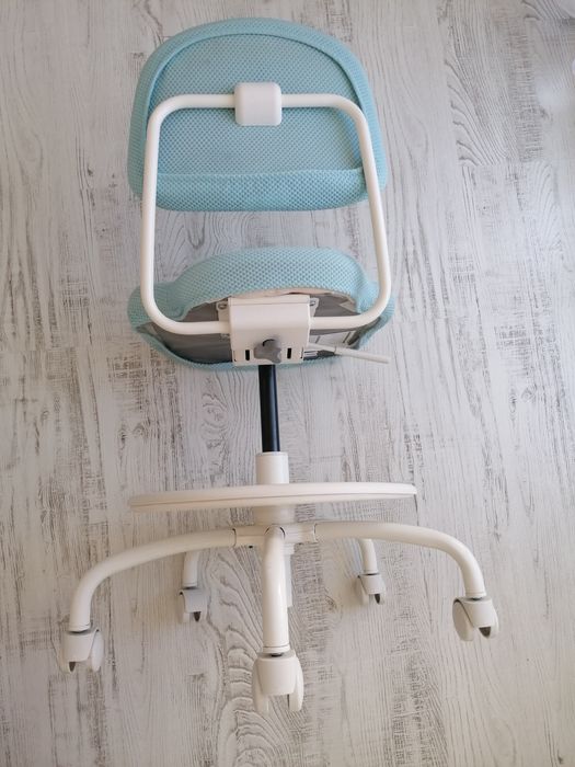 Scaun turcoaz birou copii IKEA    Vimund