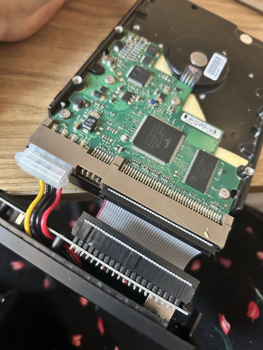 Жесткий жиск IDE 3,5