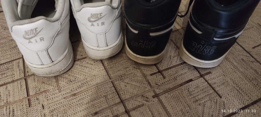 Продам кроссовки